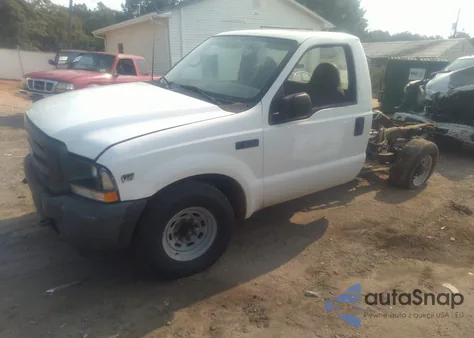 2002 Ford Super Duty F-250 Xl/Xlt из США, поврежденный, VIN 1FTNF20L92EC18907